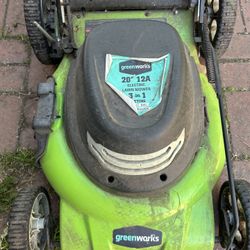 Green works Electric Lawn Mower 
