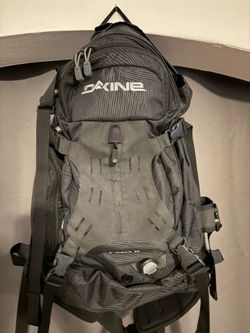 DAKINE Pro II Snowboard Ski Hiking Backpack Black/Gray