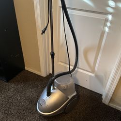 Shark Clothes Steamer 