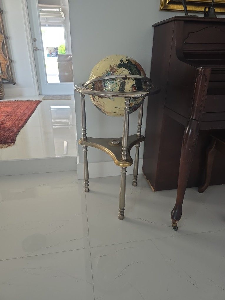 Vintage Alexander Kalifano Mother Of Pearl Gemstone 36" Tall World Floor Globe