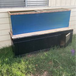 135 Gallon Fish tank 