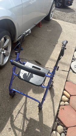 Rolling walker