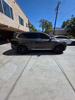 2020 KIA Telluride