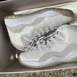 Retro 10 OVO  Size 9.5