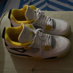 Vivid Sulfur 4s Worn A Couple Of Times Only