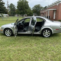 2003 Nissan Maxima