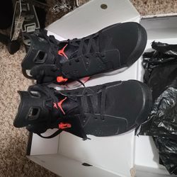 Air Jordan 6 Retro Black Infrared 9.5