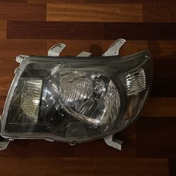 Head lights 