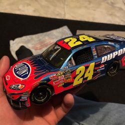 NASCAR Jeff Gordon Diecast1:24 2007 