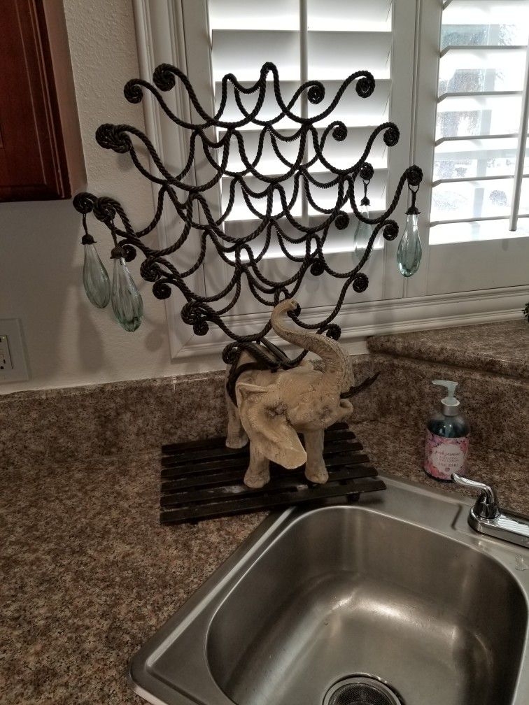 Custom Wine bottle holder