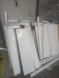 Gondola shelving