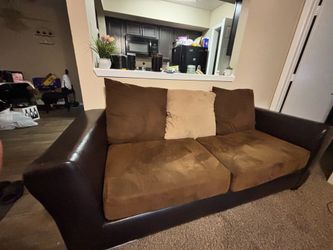 “Comfortable 3-Seater Sofa - Must Sell Before Move” & OBO (Or Best Offer)