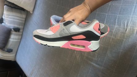 Size 7.5 woman Nikes
