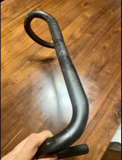 Giant contact slr full carbon handlebar