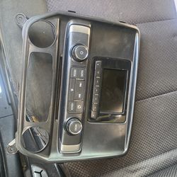 2014  - 2017  Estéreo 