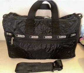 RARE NWOT LeSportsac HAWAII EXCLUSIVE Puffy Blossoms Medium Weekender Travel Bag