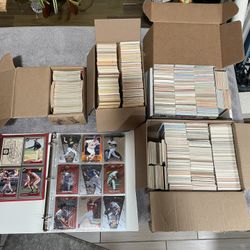 Baseball Card Collection 1,000+