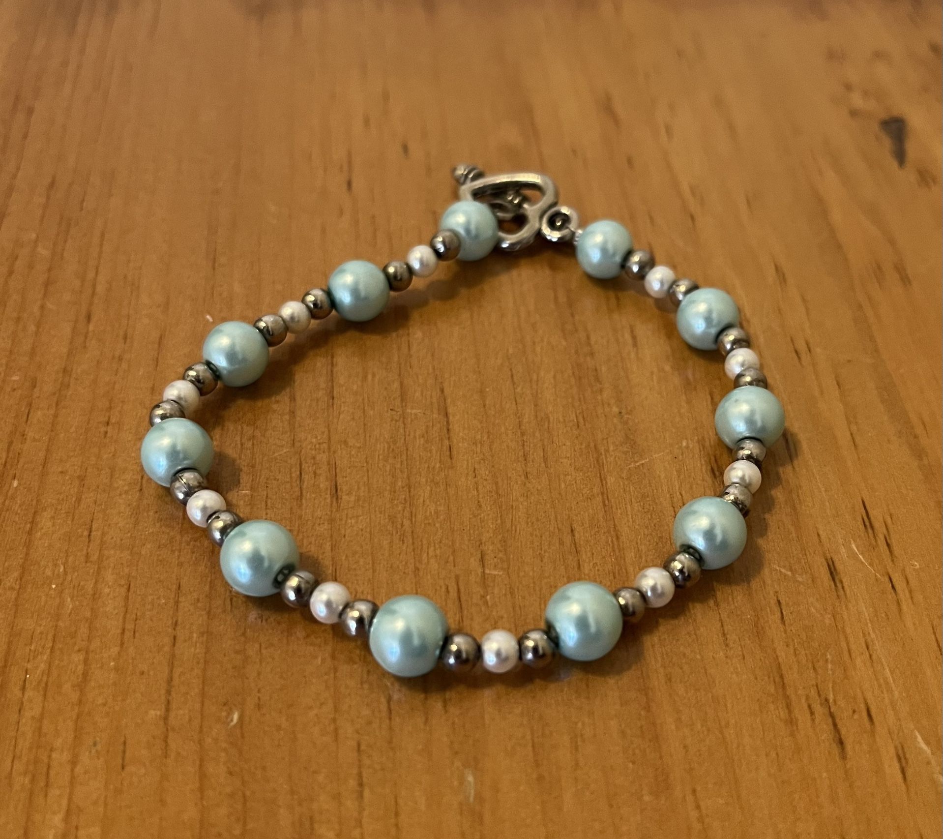 Turquoise Blue White Round Beaded Beads Bracelet