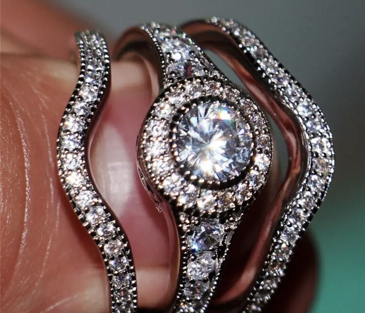 Engagement Ring With Box