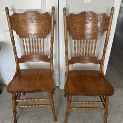 2 Wheat Back Chairs