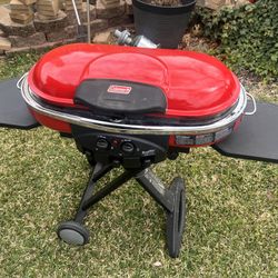 Coleman propane Road Trip grill