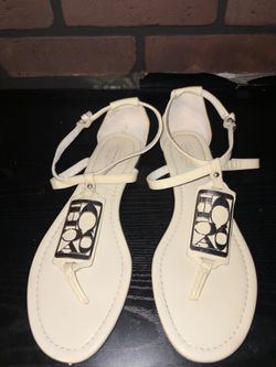 Coach sanders Size 9