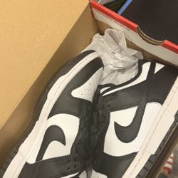 Nike Dunks