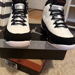 AJ 9s Retro Black N White (new In Box Size 12M)