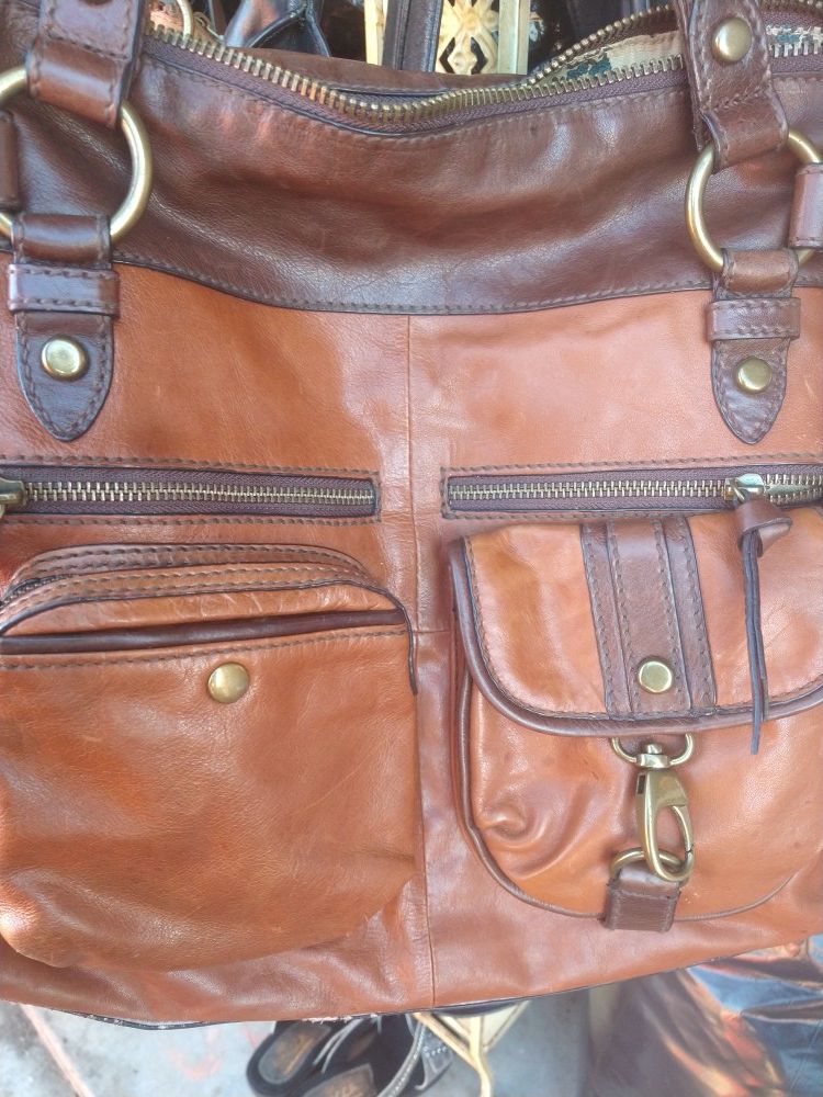 Fossil hand bag