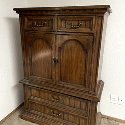 Armoire