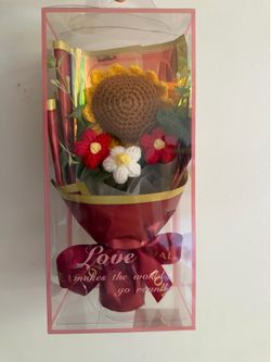 Handmade Crochet Sunflower Bouquet in Gift Box