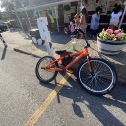 Selling So Cal Flyer 350 TAKING TRADES