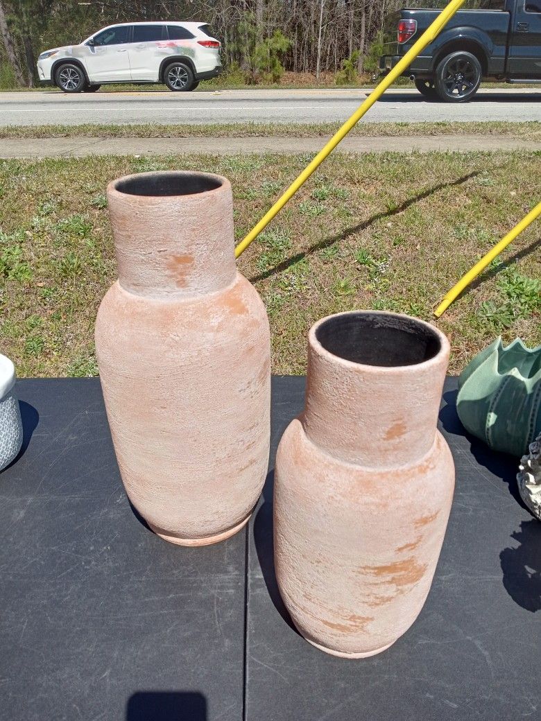 Awesome New Designer Terracotta Verses Heavy High Quality Masterpiece Made In Portugal