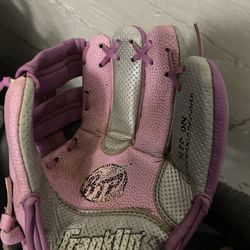 Baseball And Softball FRANKLIN RTP 2000 T-Ball Glove 9in - Pink, Purple & Silver - RH Throwers