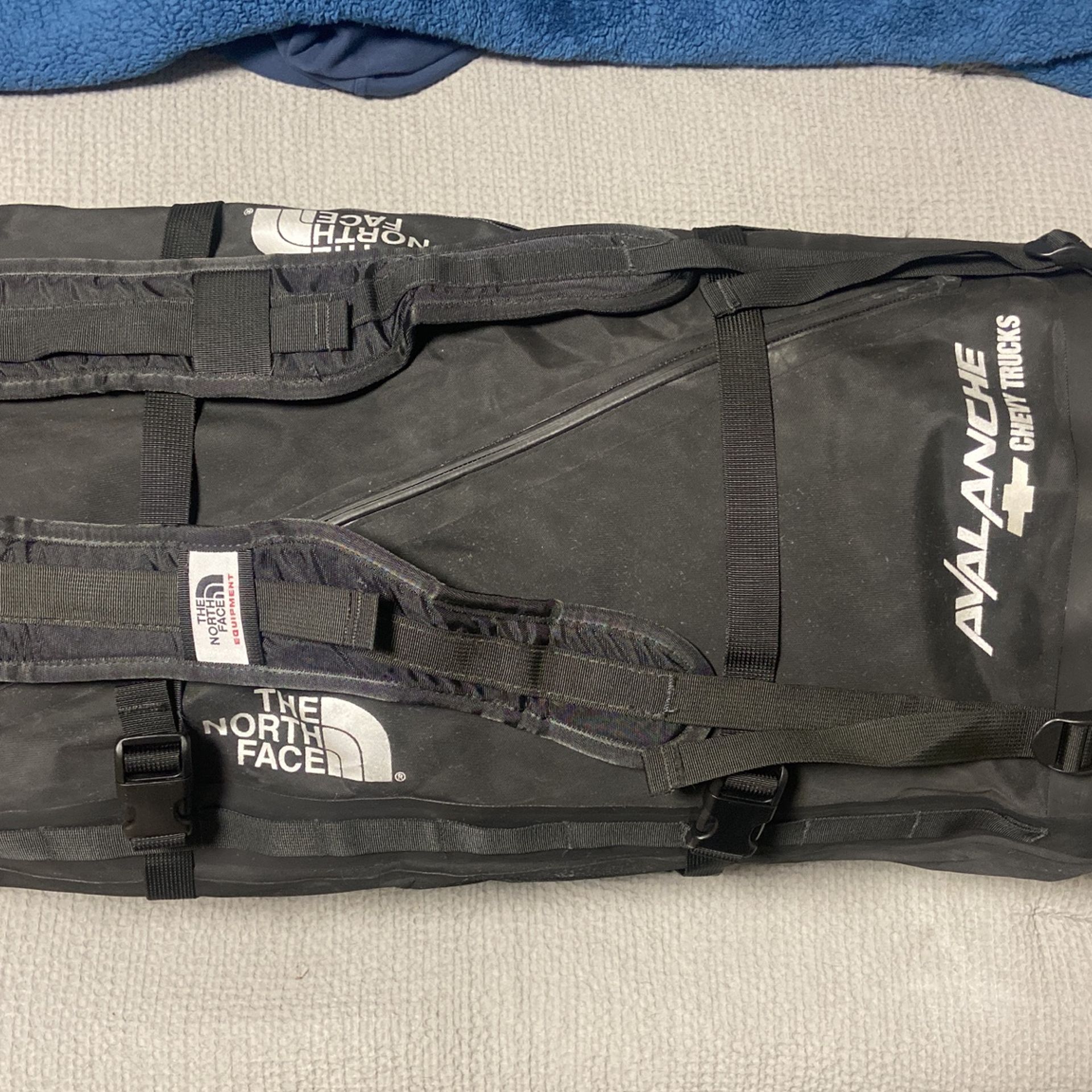 North face Chevy Avalanche Waterproof Duffle/backpack for Sale in San Jose, CA - OfferUp North face Chevy Avalanche Waterproof Duffle/backpack for Sale in San Jose, CA - OfferUp
