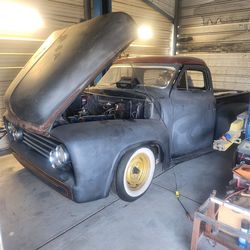 Lowrider Bomb Classic Hot Rod