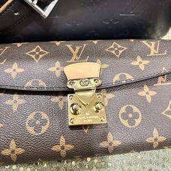 Loui  Vuitton Wallet
