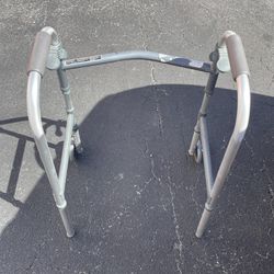 Invacare Aluminum Frame Walker