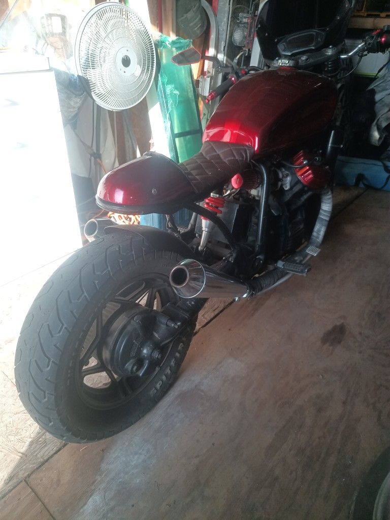 83 Honda CX 650 Cafe Racer