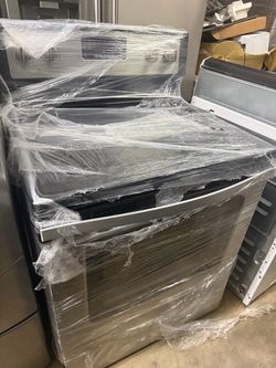 Whirlpool electric stove 30”width