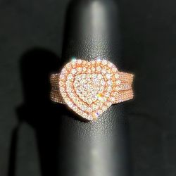 14k solid rose gold 1.4CTW Diamond Heart ring size 7