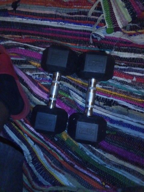2x 25lb Dumbbells