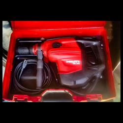 HILTI TE 70-AVR 120V Rotary Hammer