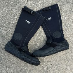NRS Boundary Shoes Size 10
