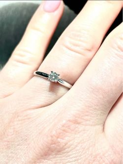 14k white gold engagement ring