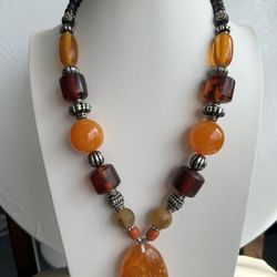 Vintage Style Baltic Amber Hand Made Necklace For Sale
