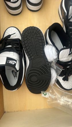 Pandas Nike