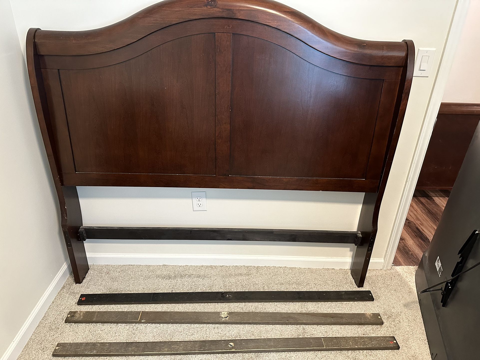 Sleigh Bed Furniture