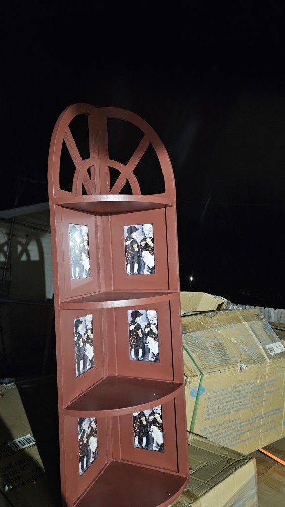 Corner photo shelves. Brand new inbox.