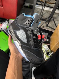 Air Jordan 5 Black University Blue Sneakers size 8